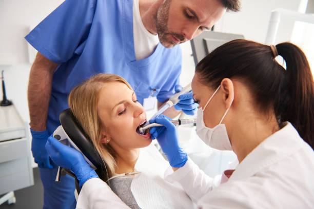 Best Periodontal (Gum) Disease Treatment  in Buttonwillow, CA